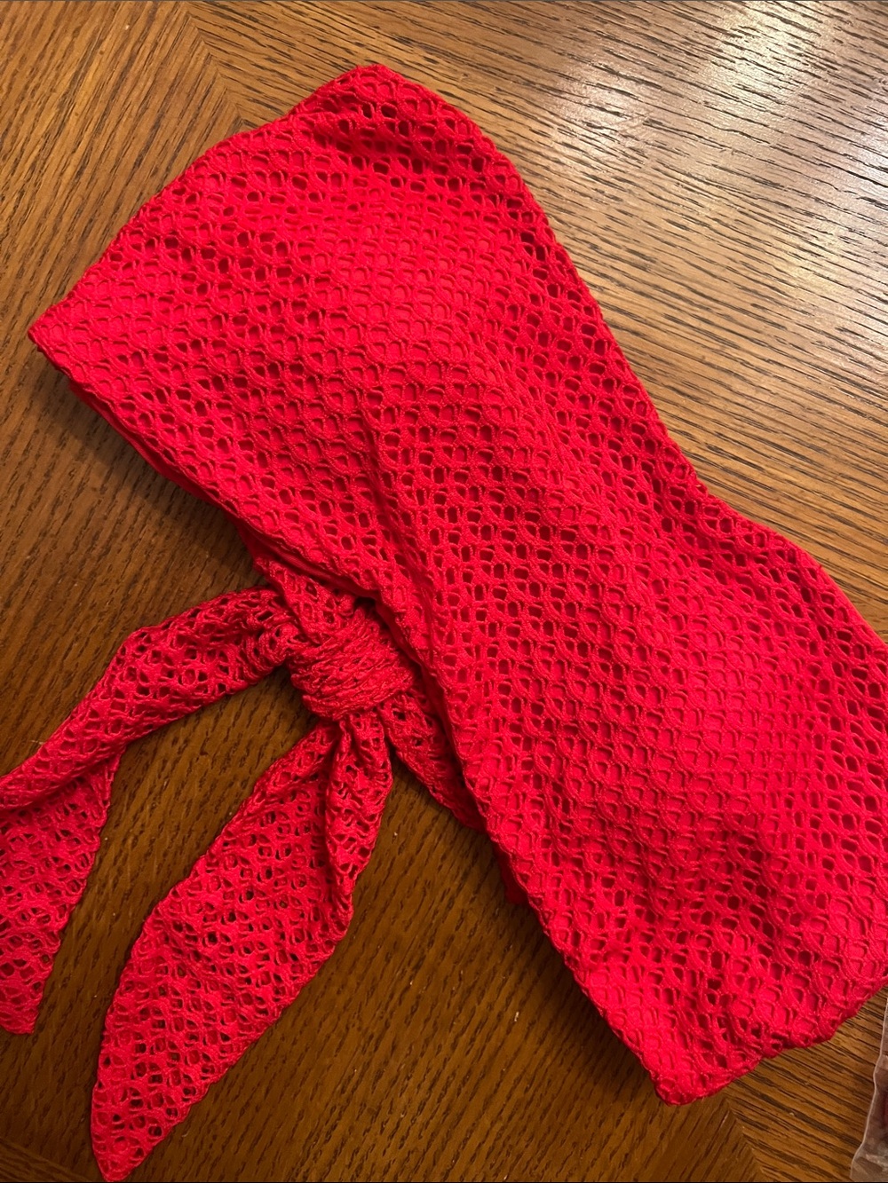 Amazing Red Open-Knit Bandeau Top with Tie Detail Size Medium B42